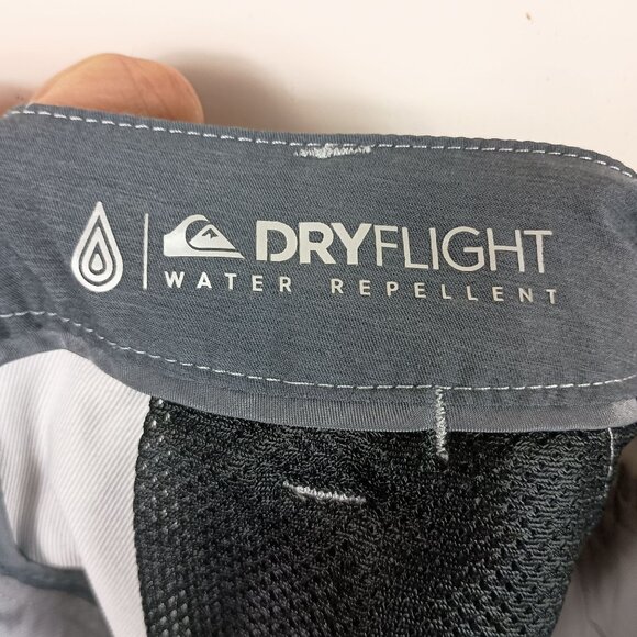 Quiksilver Mens Union Amphibian Hybrid Shorts with DryFlight Size 29 Gray Casual - Picture 3 of 10